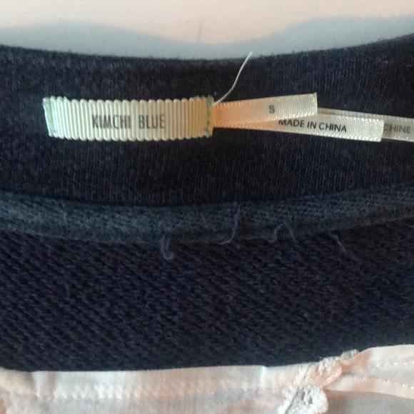 Lace Patch Sweatshirt - Picture 3 of 6